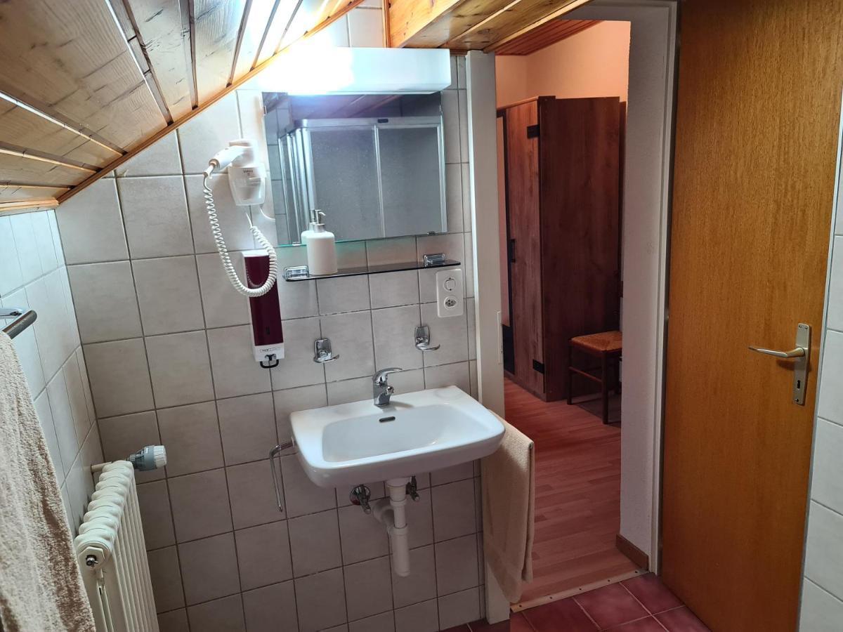Auberge De Ballens מראה חיצוני תמונה